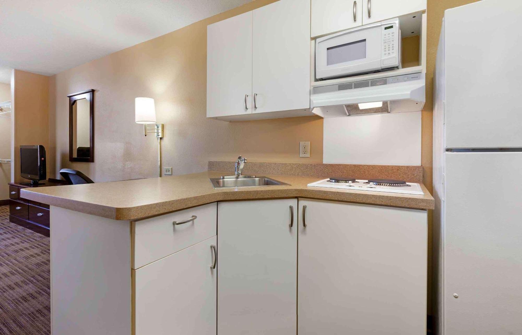 Extended Stay America Suites - Madison - Junction Court Middleton Zewnętrze zdjęcie