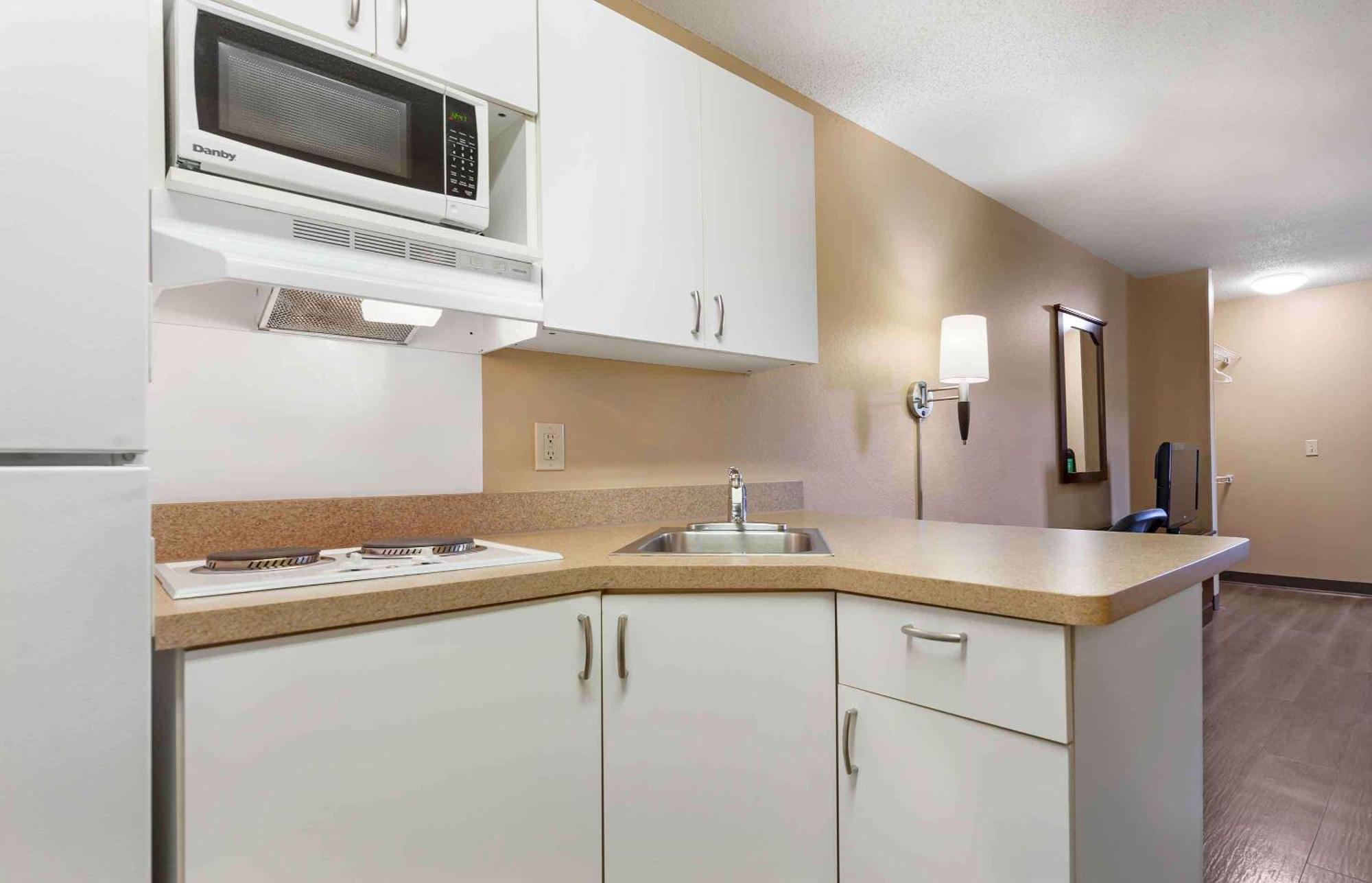 Extended Stay America Suites - Madison - Junction Court Middleton Zewnętrze zdjęcie
